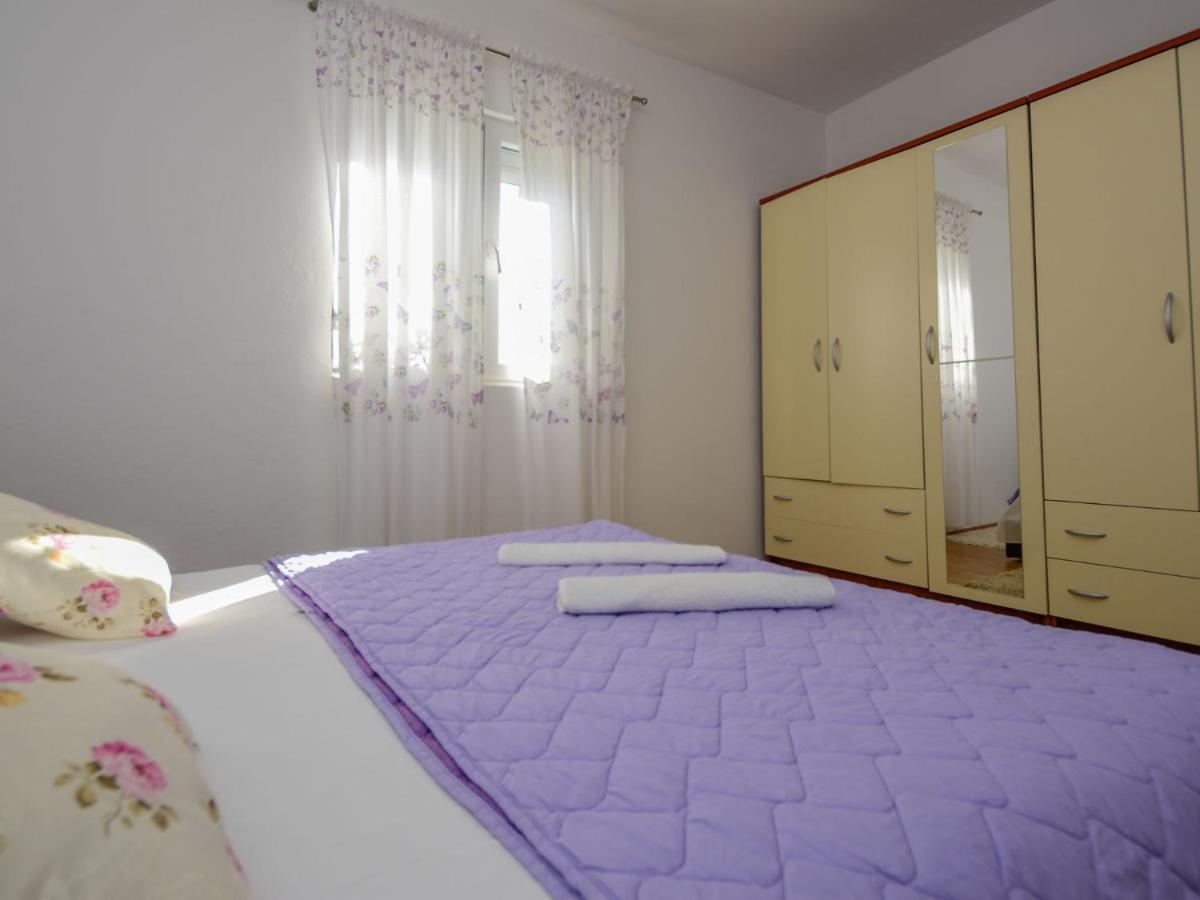 Holiday Home Ana By Interhome Maslenica Eksteriør billede