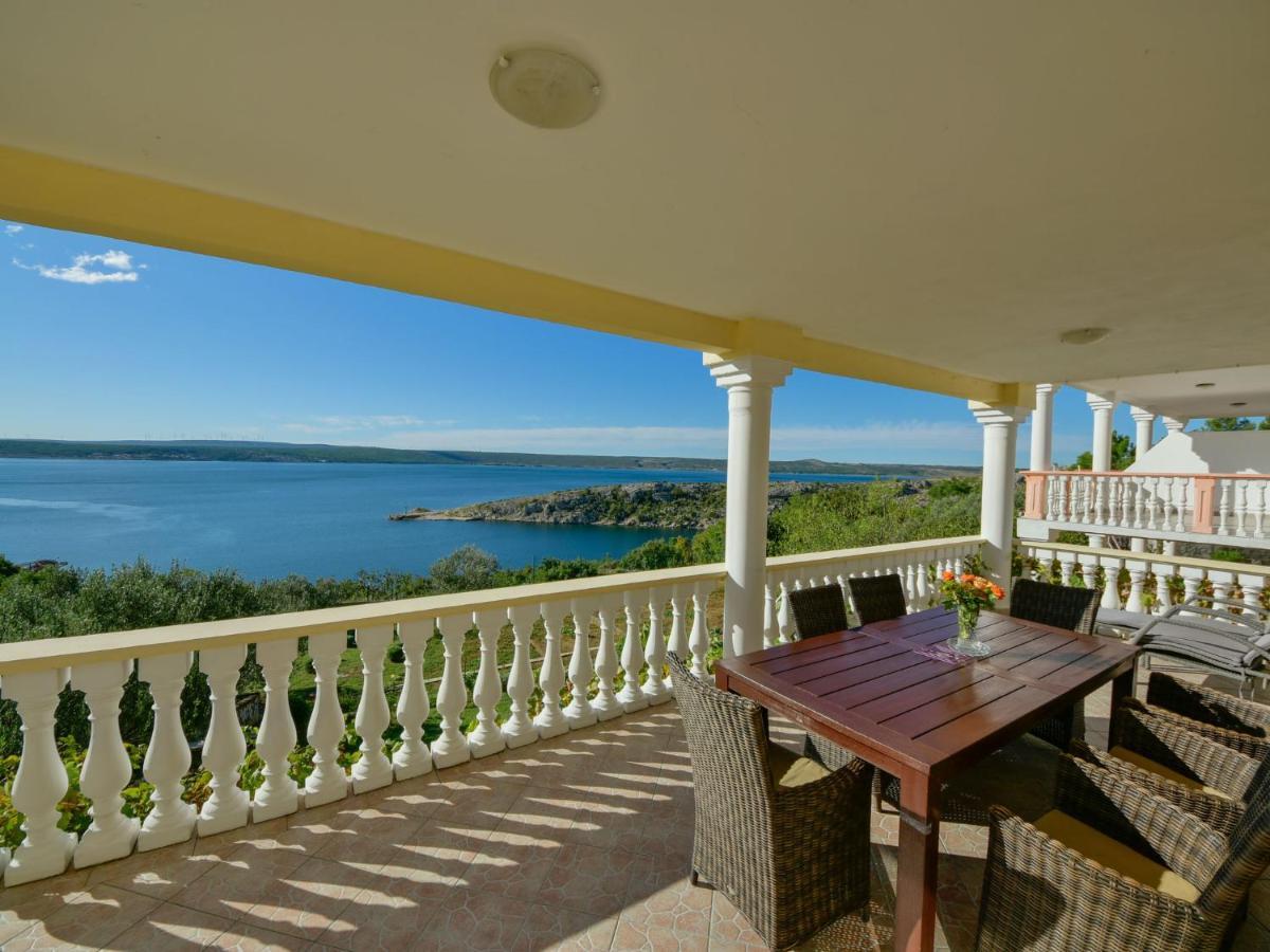 Holiday Home Ana By Interhome Maslenica Eksteriør billede